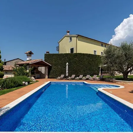 Pilato Semesterbostad Vižinada