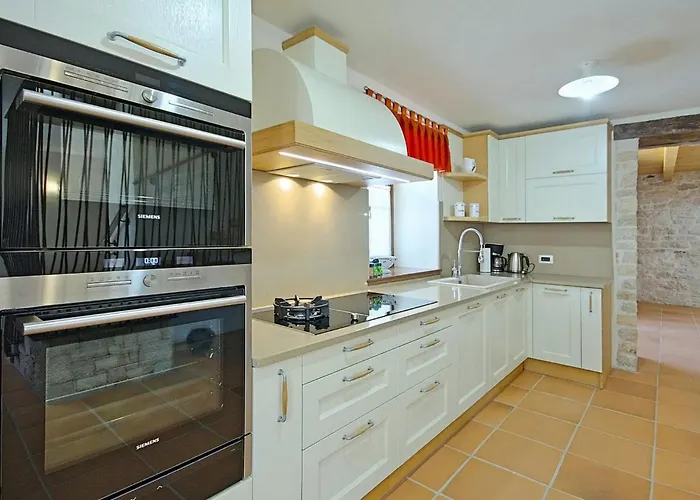 Pilato Semesterbostad Vižinada