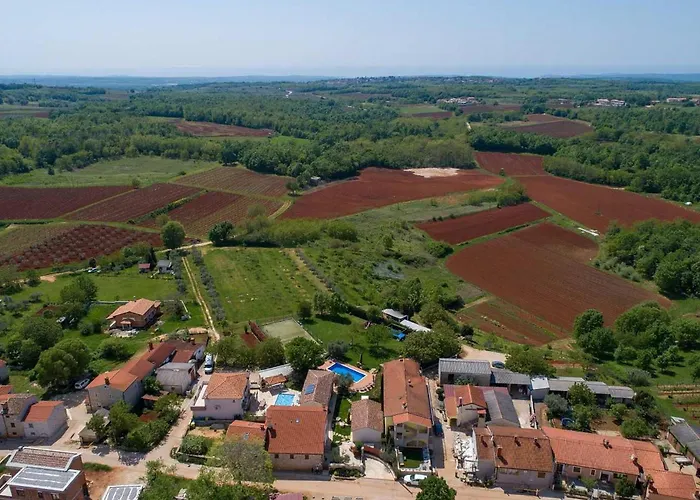 Semesterbostad Pilato *